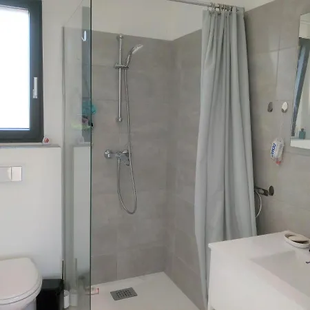 Villa Tres Belle Dans A 10 Minutes D'ajaccio Et Des Plages Sarrola-Carcopino